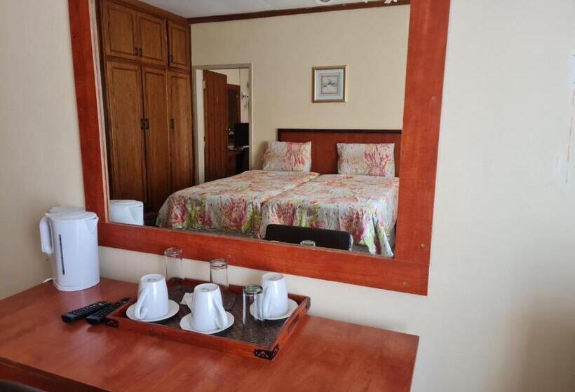 اتاق راحتی سه تخته, Mgh Guest House Klerksdorp