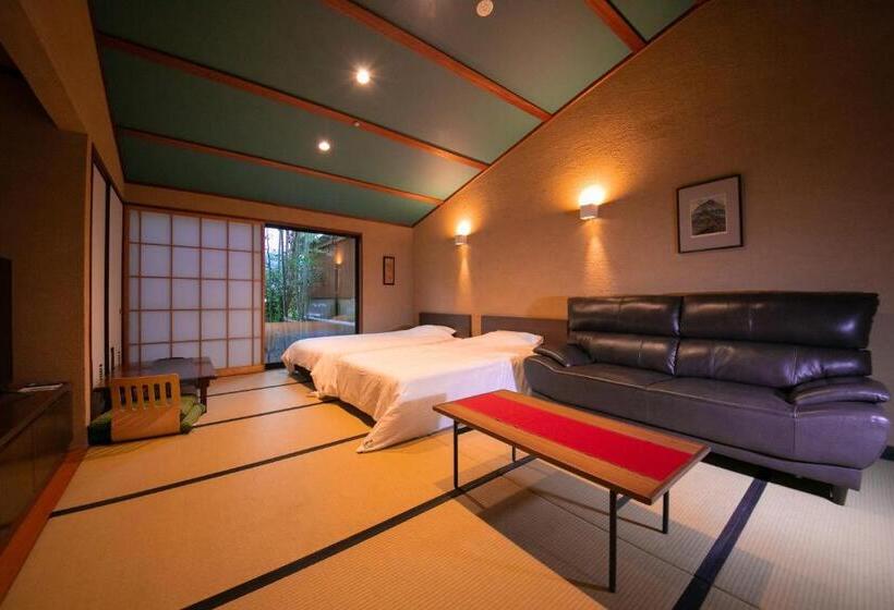 Quarto Estandar, Innter Hill Tsubasa Yufuin