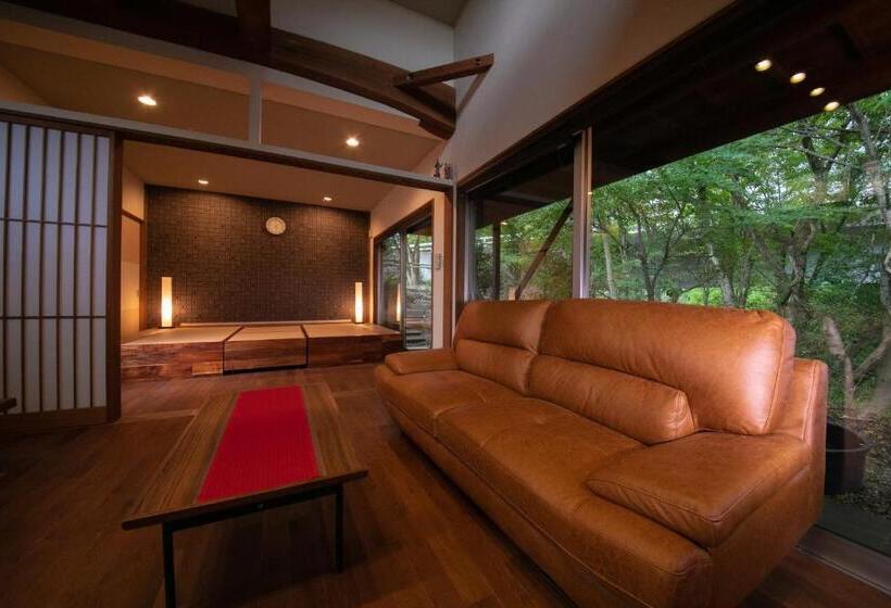Quarto Familiar, Innter Hill Tsubasa Yufuin
