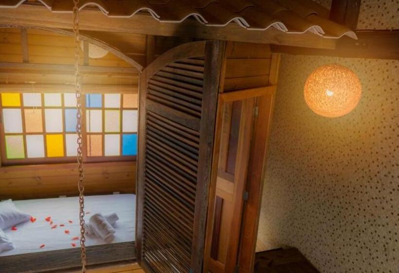 Номер Стандарт, Bangalô House   Praia Do Rosa Sc