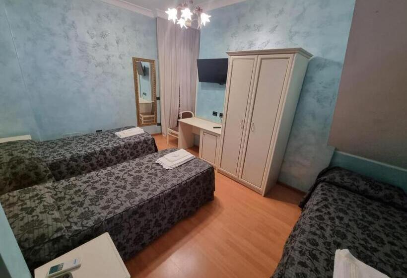 اتاق استاندارد سه نفره, Ristorante Da Valerio