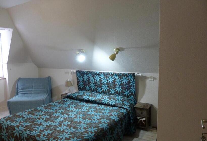 اتاق راحتی سه تخته, Le Progrés Dorlotel