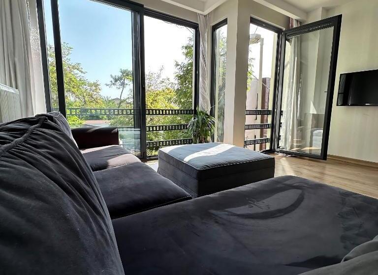 آپارتمان 1 خوابه, Summitvista Smart Homes