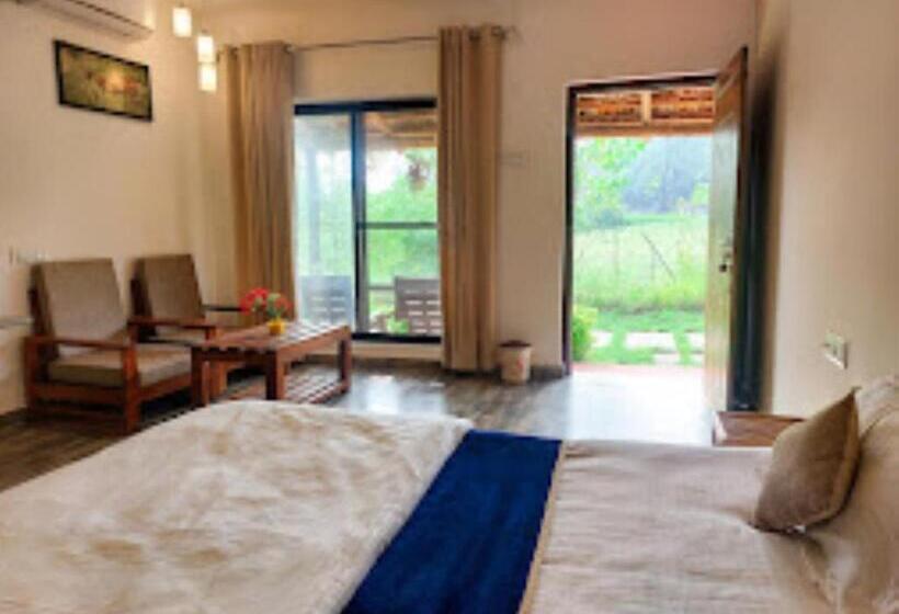 Номер Deluxe, Grand Narmada Homestay Jungle Resort , Madhya Pradesh