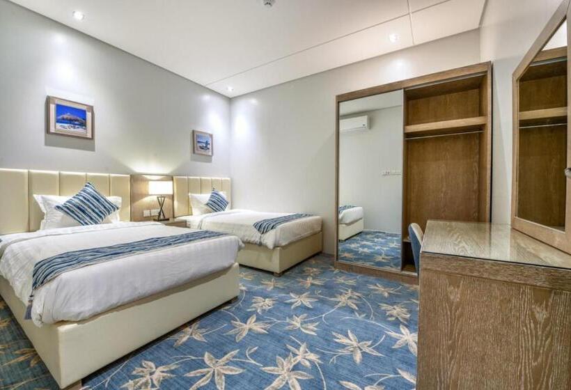 Апартаменты 3 Спальни, Amar Suites