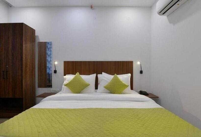 Номер Стандарт, The Emporio A Corporate Suites