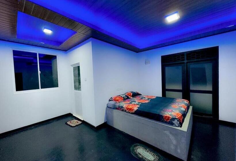 标准间带阳台, Hanguk Villa Madiha
