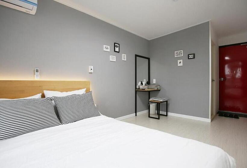 Номер Стандарт, Mo Guesthouse