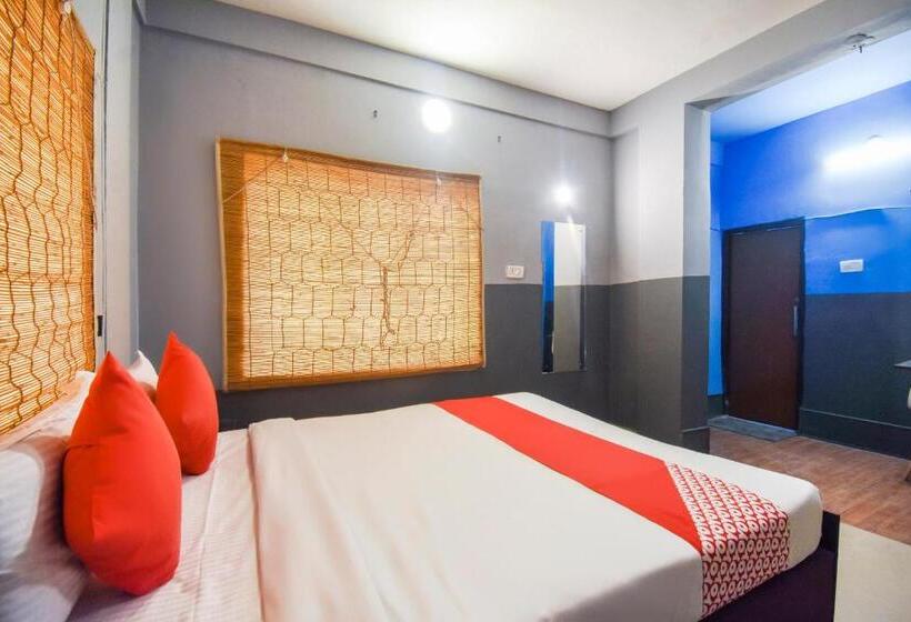 三人经典房间, O Binayak Inn