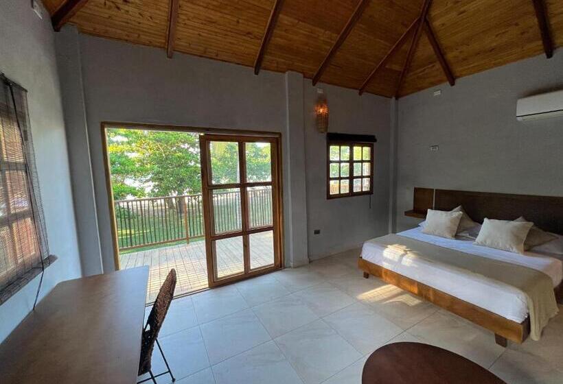 디럭스 4인 룸, Gavia   Rio Y Mar