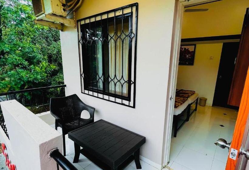 豪华单人间, Gulmohar Resort & Spa