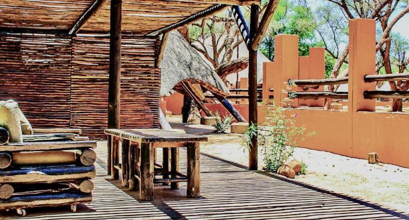اتاق سوپریور, Omaruru Game Lodge