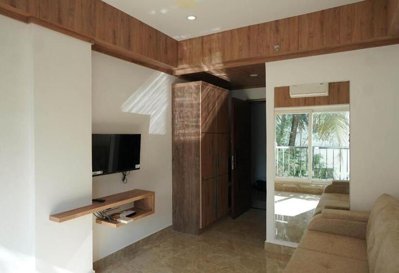 스위트, Vkj Inn Aluva