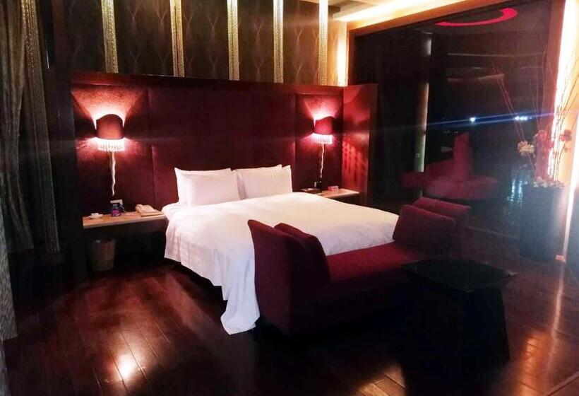اتاق لوکس, Madrid Classic
