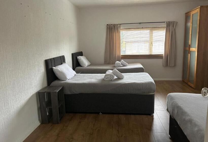 سوییت خانوادگی, Guest Suite At The Grand