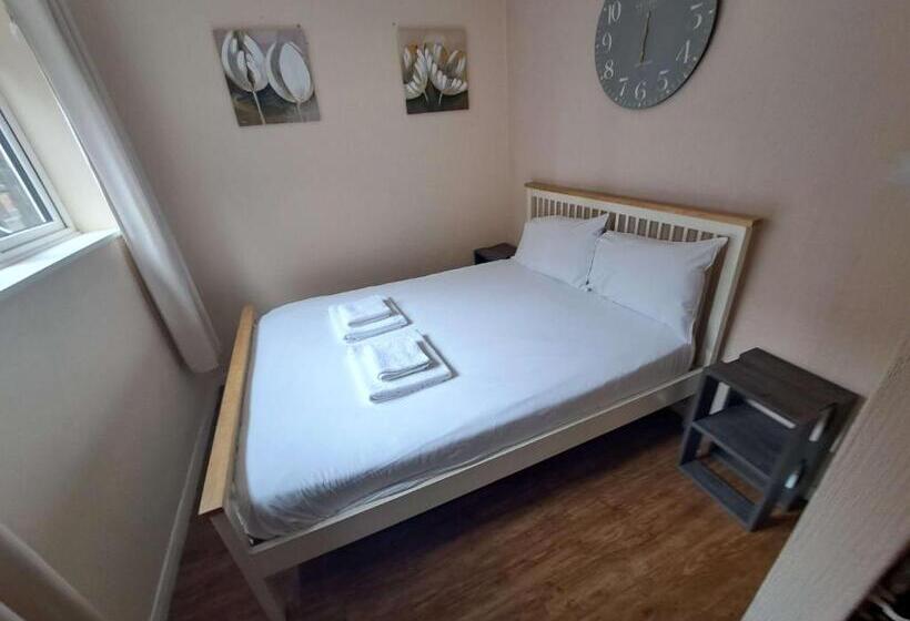 سوییت خانوادگی, Guest Suite At The Grand