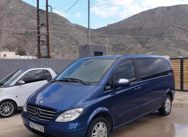 اتاق استاندارد با چشم‌انداز استخر, Sagma Central Rooms