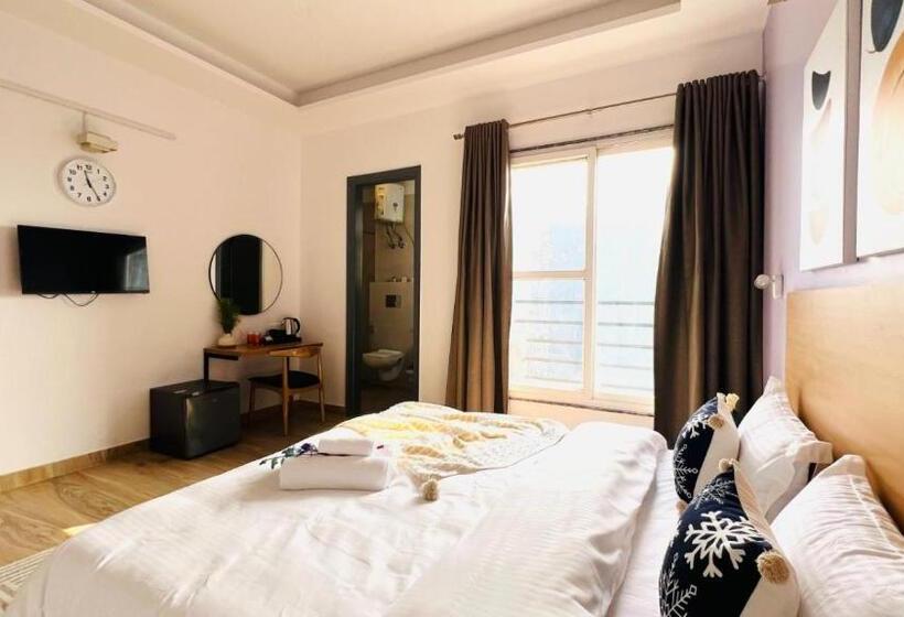 اتاق لوکس, Zen Medicity   Hotel & Serviced Apartments Gurgaon