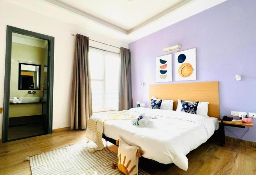 اتاق لوکس, Zen Medicity   Hotel & Serviced Apartments Gurgaon