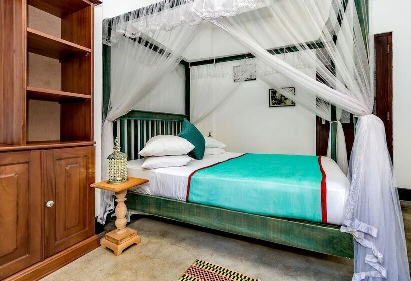 Quarto Estandar, The Entrance Galle Fort