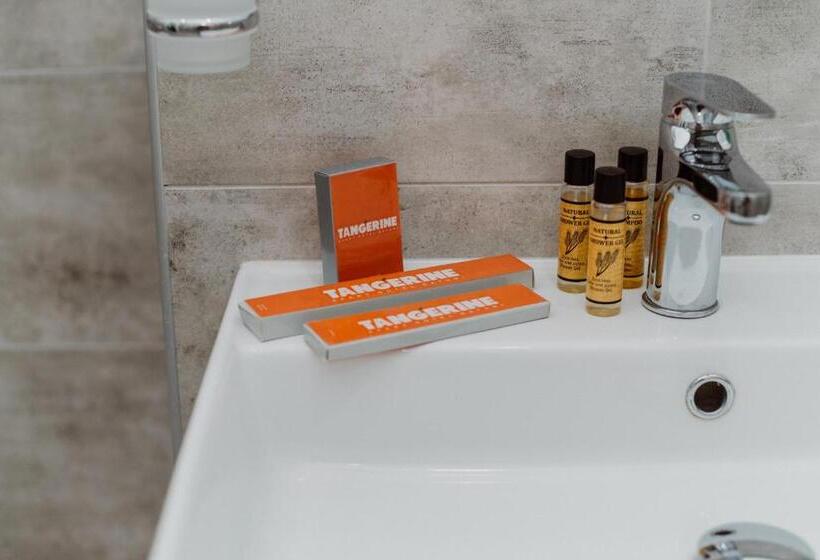 سوییت خانوادگی, Aparthotel Tangerine