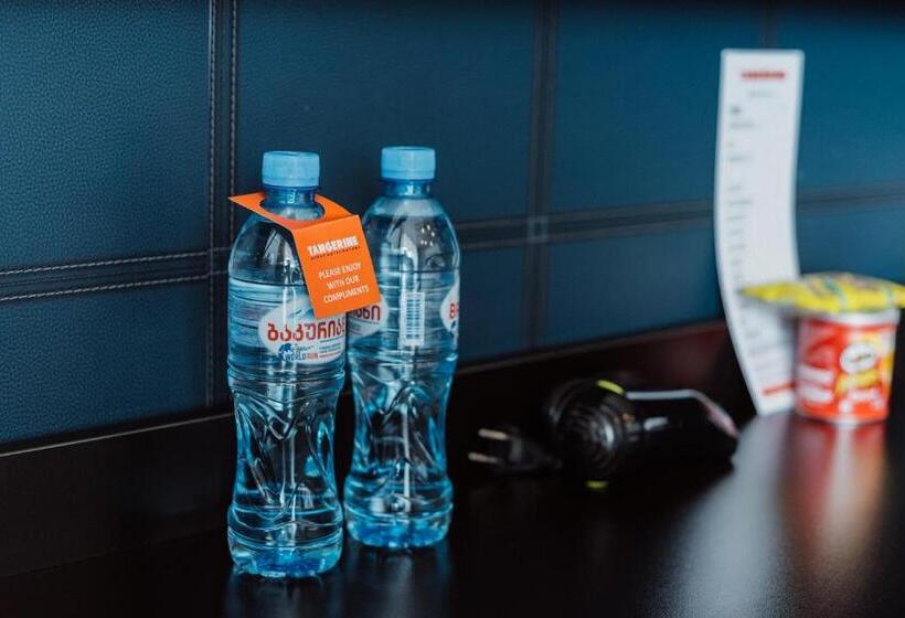 اتاق سه نفره دلوکس با چشم‌انداز دریا, Aparthotel Tangerine