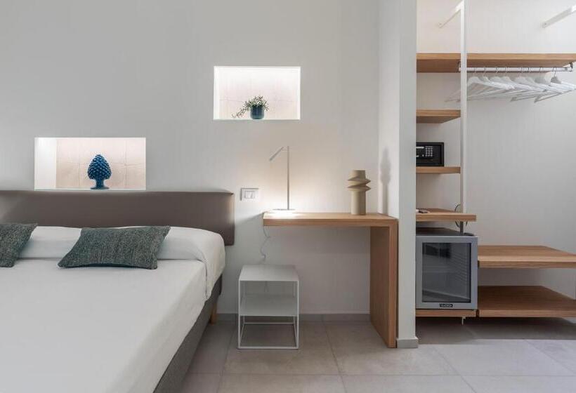 带阳台的豪华间, Taormina Town   Guesthouse Sicily