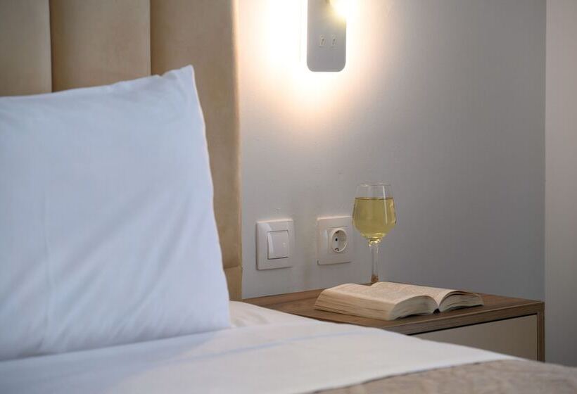 Номер Superior Вид на Сад, Ninos Grand Beach Resort