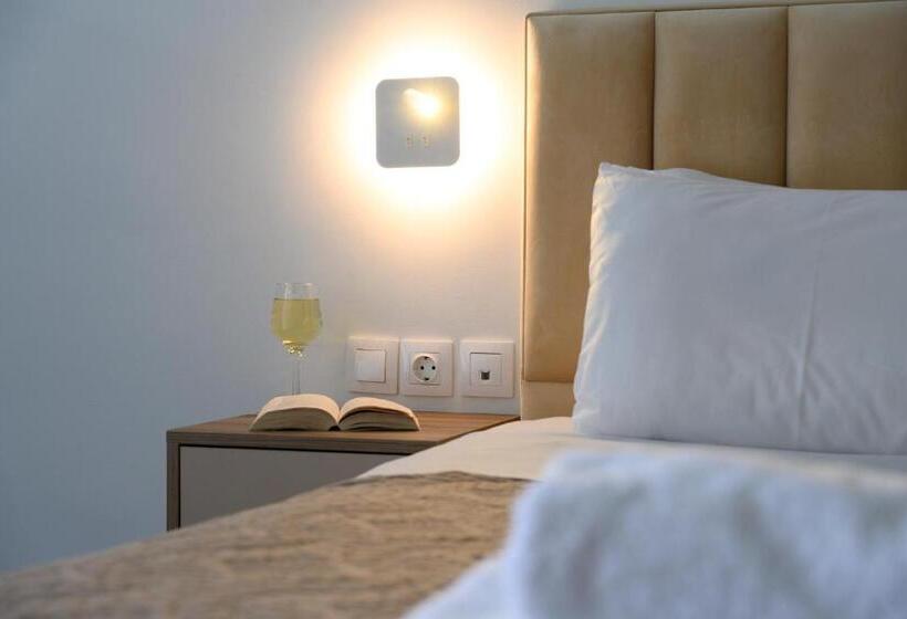 Семейный Номер Вид на Море, Ninos Grand Beach Resort