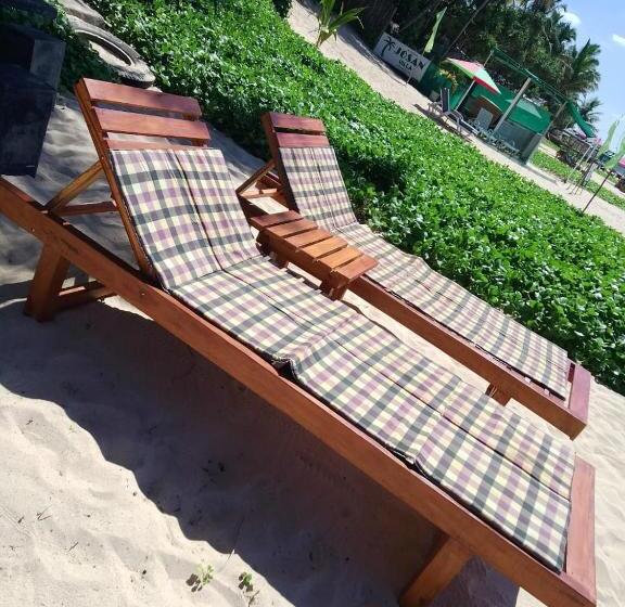 Номер Deluxe, Sea Garden Beach Resort