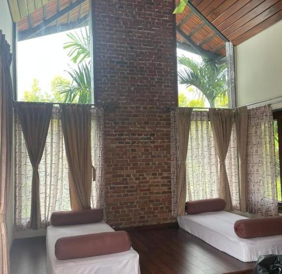 带按摩浴盆的套房, Biranji Aqua Retreat