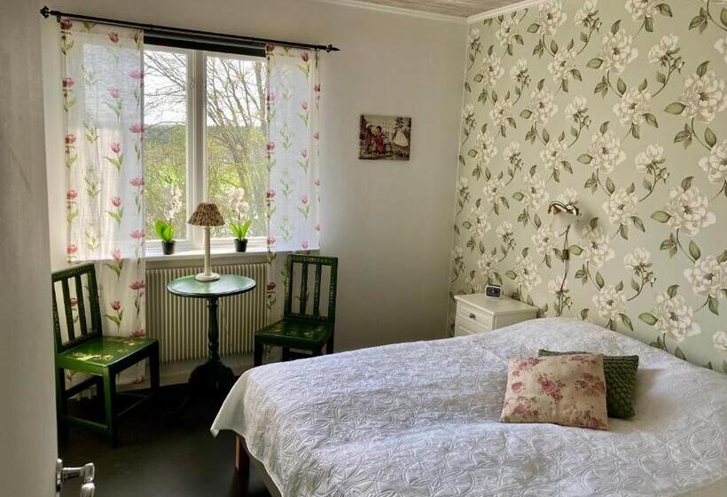 带3个卧室的别墅, Lidhem Herrgård. Bed & Breakfast Och Mindre Lägenheter