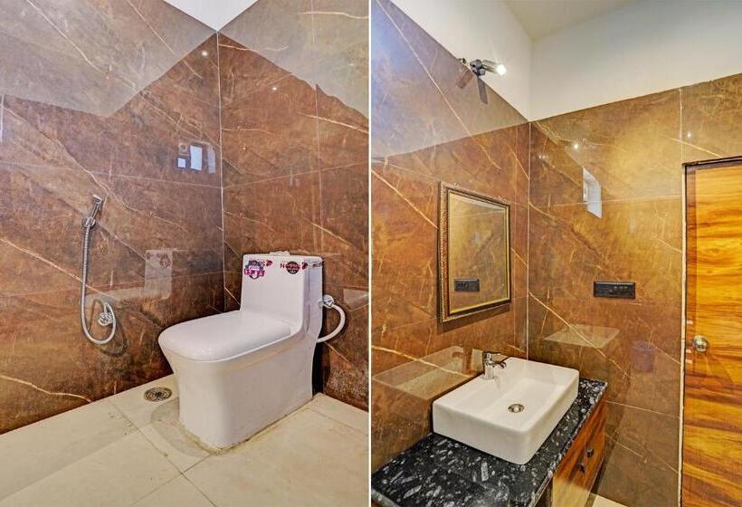 Трехместный Номер Классика, Flagship Govind Dham Hotel And Resort