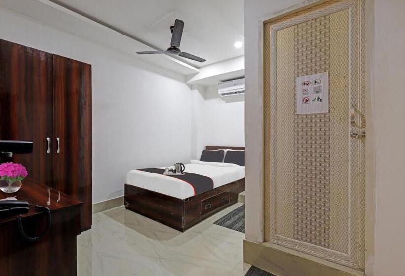 标准间, O Lakhi Guest House