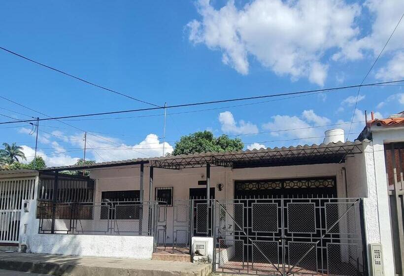 Номер Стандарт, El Cacique Villeta