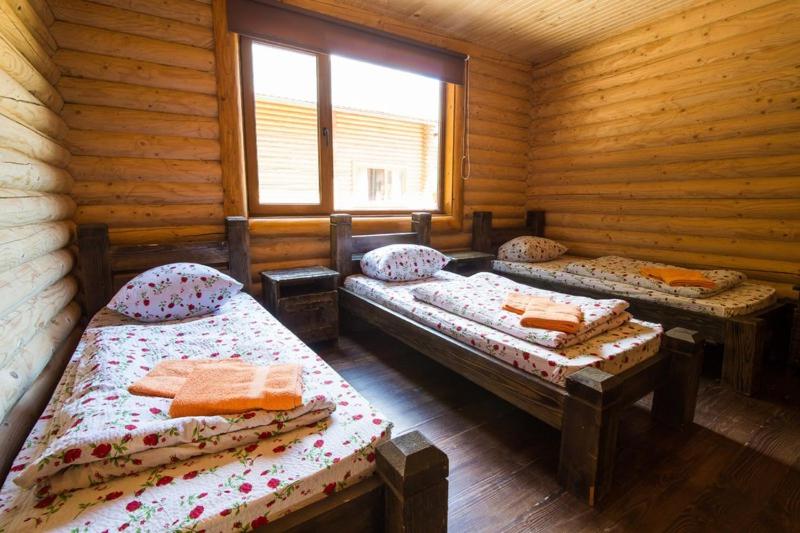 Номер Стандарт Трехместный, кремениця