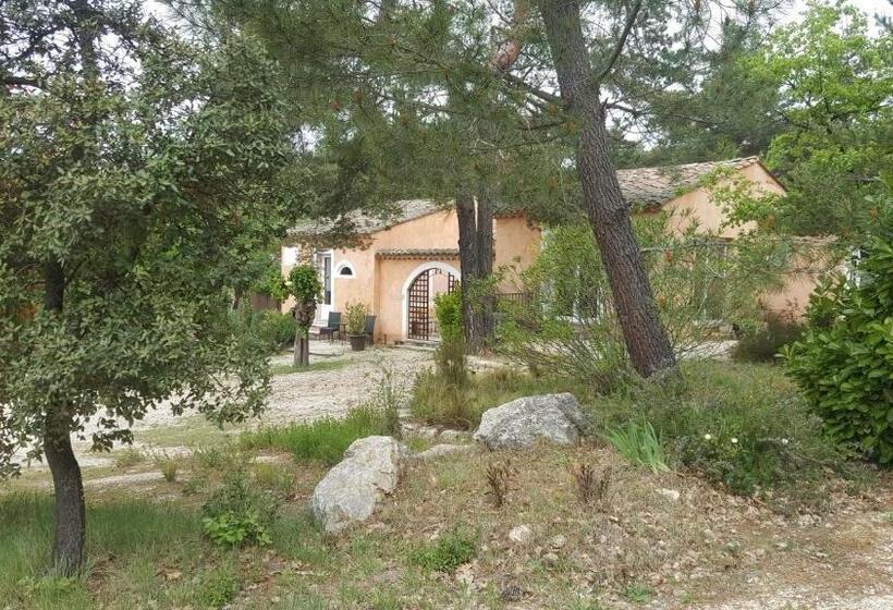 Студия Стандарт, Studios Et Chambre La Sauvasse