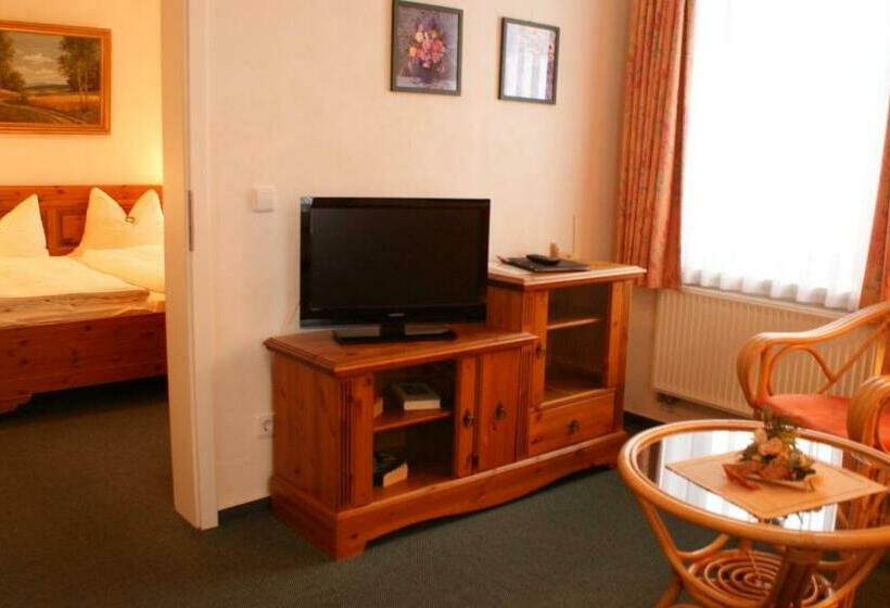 Люкс, Landhotel Lönskrug