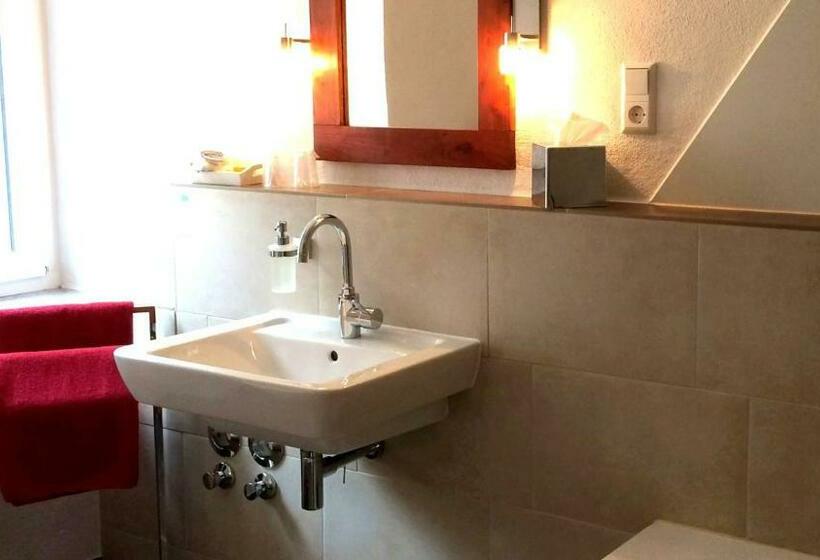 豪华套房, Pension & Seminarhaus Haus Am Fluss