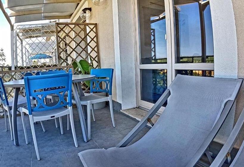 آپارتمان 2 خوابه, Asinaro Residence   Fronte Mare