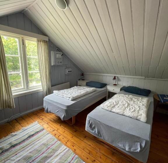 Номер Economy с общей ванной комнатой, Lofoten Budget Hostel