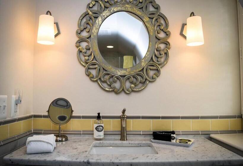 Студио Стандарт Кровать Кинг, Inn At Evergreen