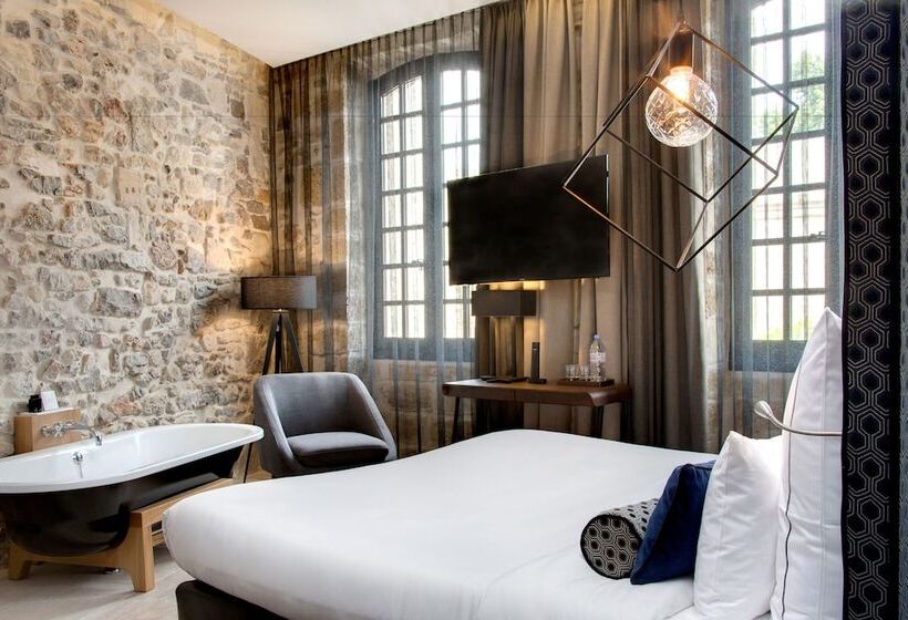 سوییت جونیور, Boutique Hôtel Des Remparts & Spa