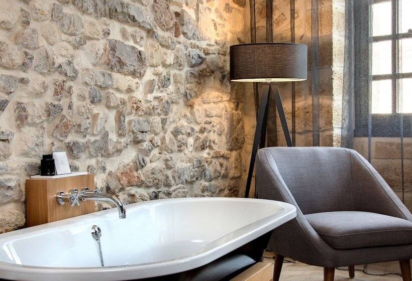 سوییت جونیور, Boutique Hôtel Des Remparts & Spa