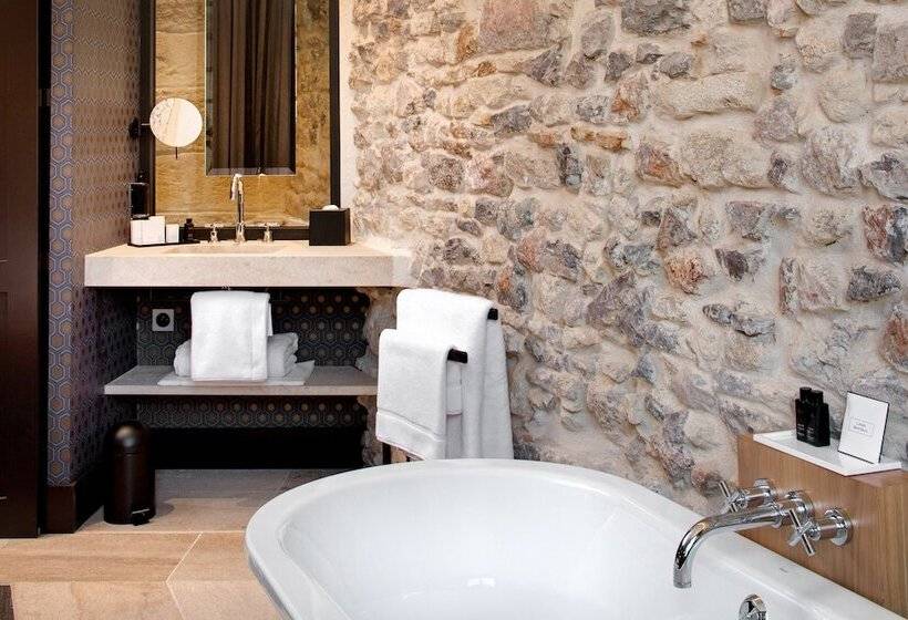 سوییت جونیور, Boutique Hôtel Des Remparts & Spa