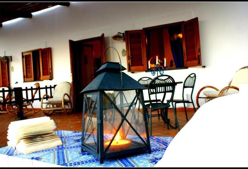 استودیوی استاندارد با چشم‌انداز دریا, Pedra Residence
