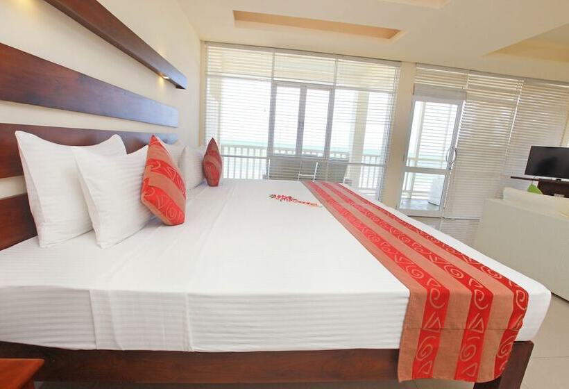 Deluxe Room City View, Beacon Beach Hotel Negombo