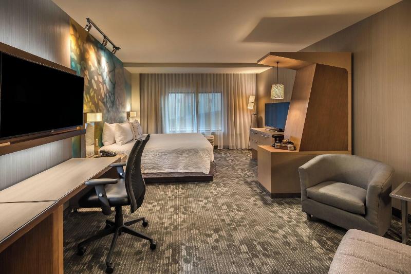 اتاق استاندارد با تخت بزرگ, Courtyard By Marriott Reno Downtown/riverfront