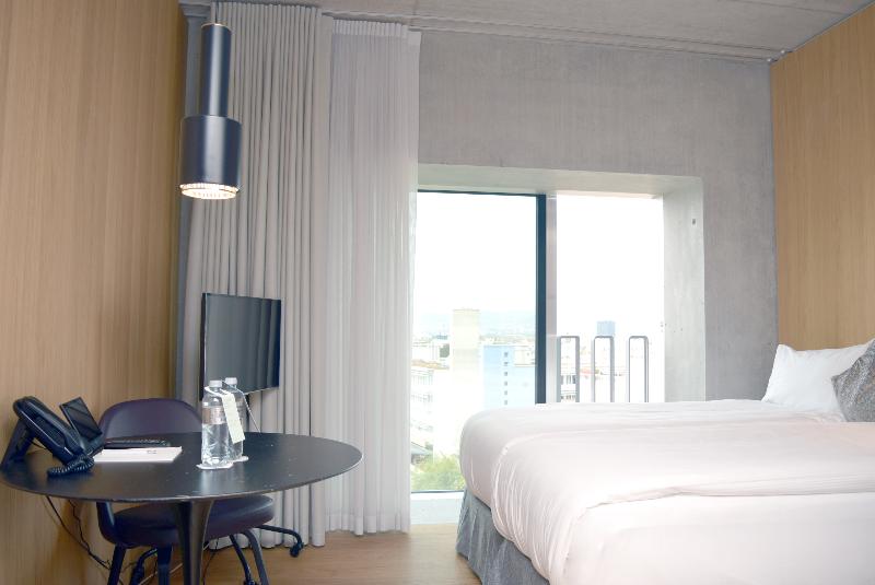 سوییت, Placid Hotel Design & Lifestyle Zurich