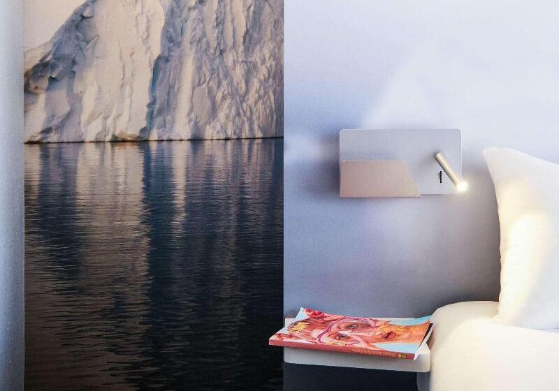 استودیوی استاندارد, Placid Hotel Design & Lifestyle Zurich